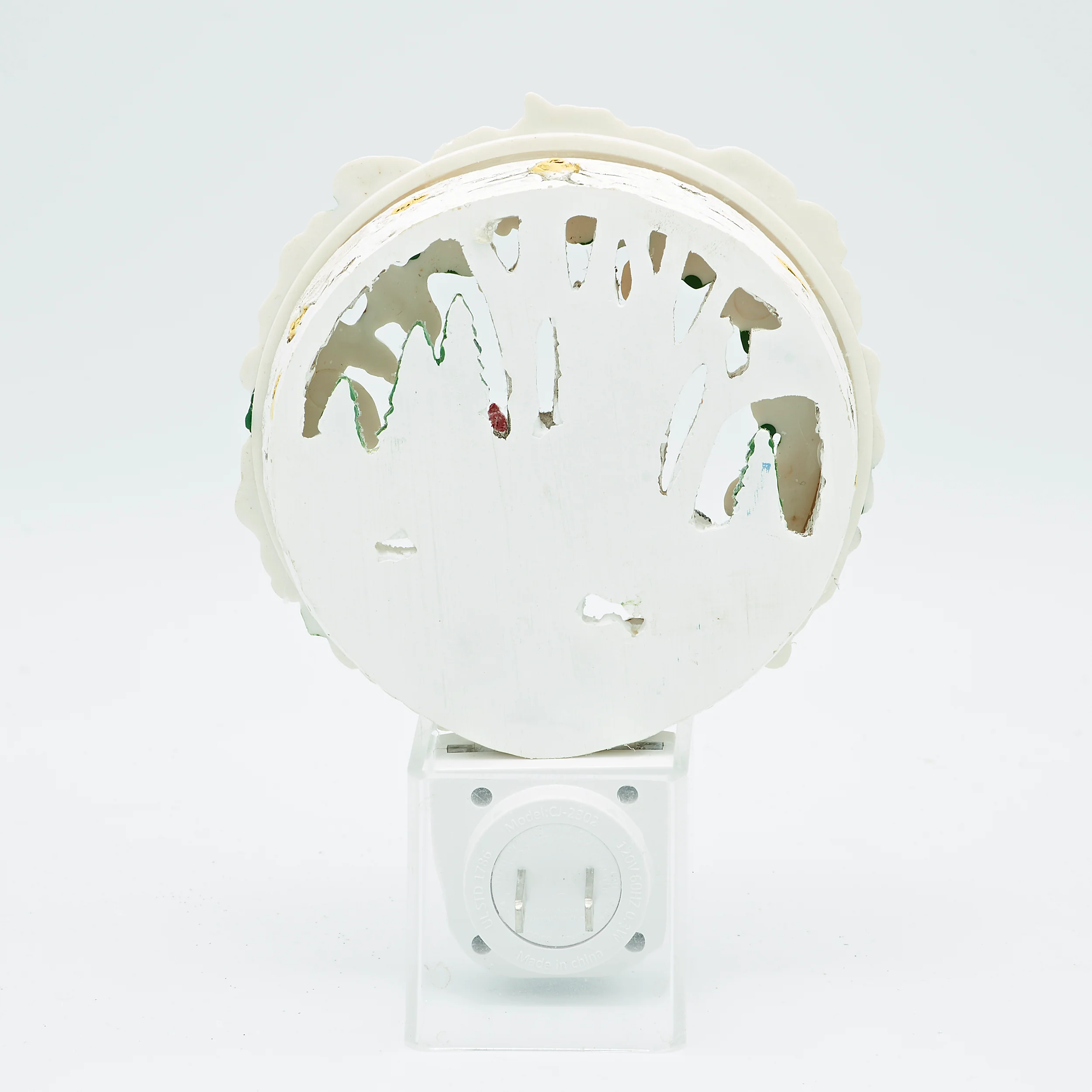 Roman Lights Pair of Cardinals Winter Scene Night-Light - Image 3