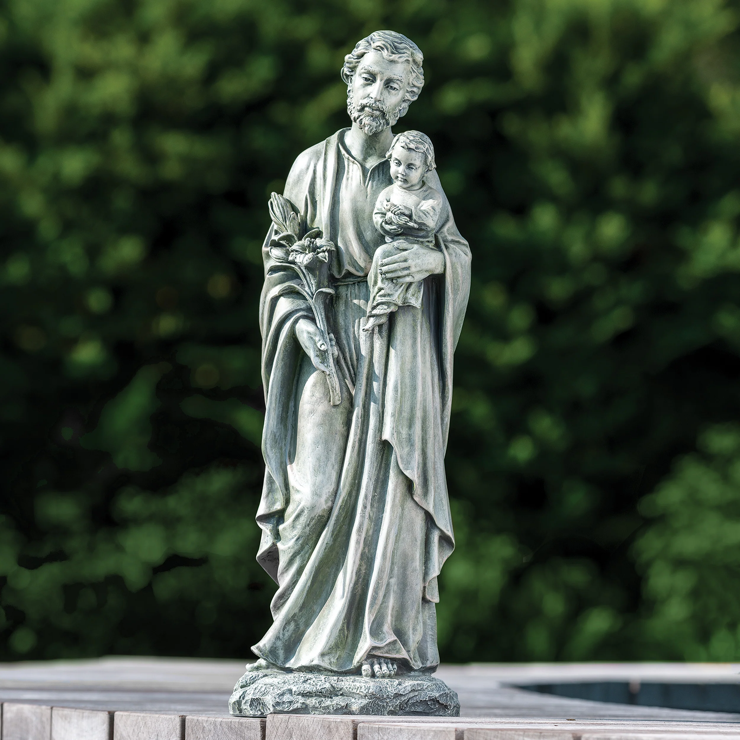 Joseph's Studio St. Joseph Garden Statue