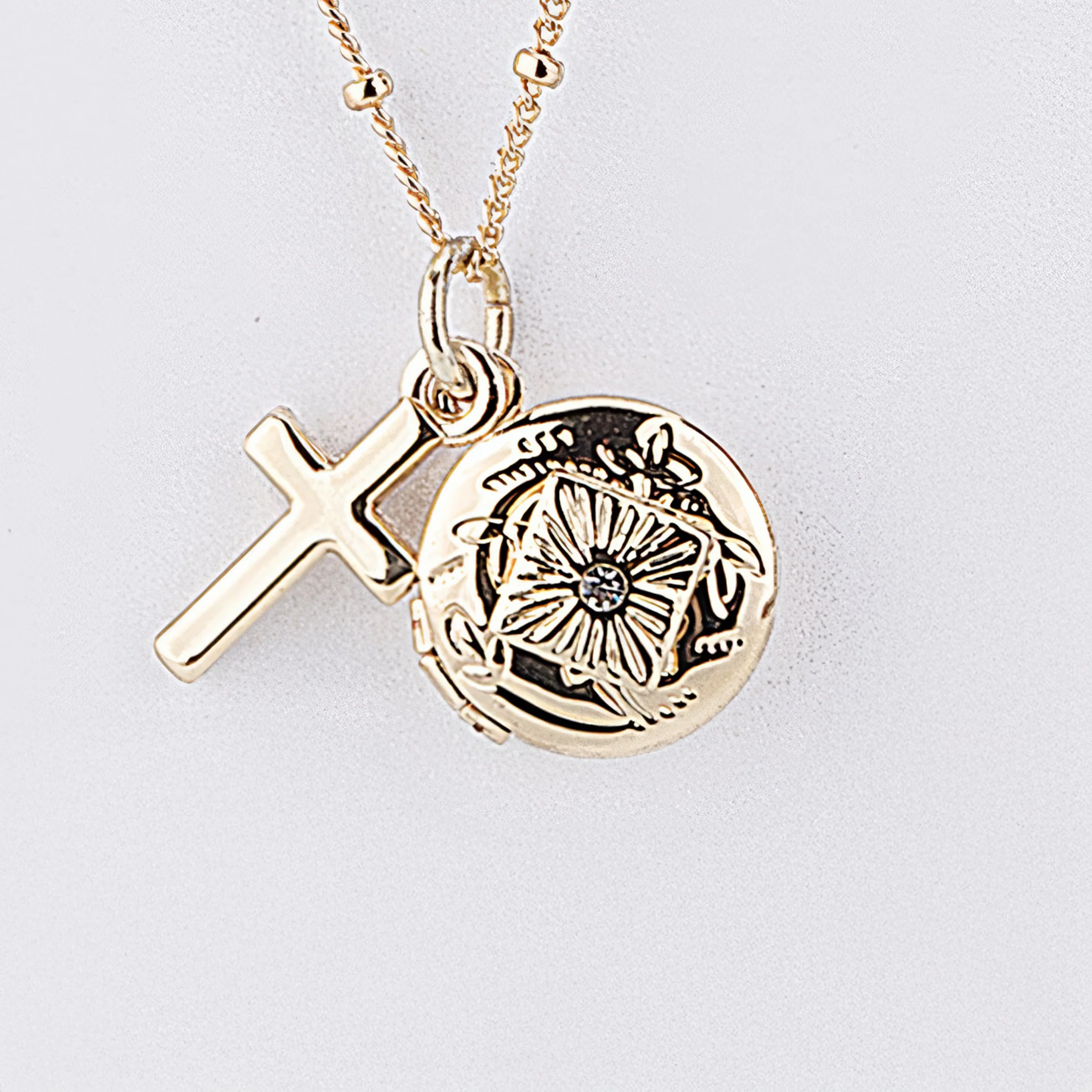 Alexa's Angels "Prayer Changes Everything" Prayer Box Necklace - Image 2